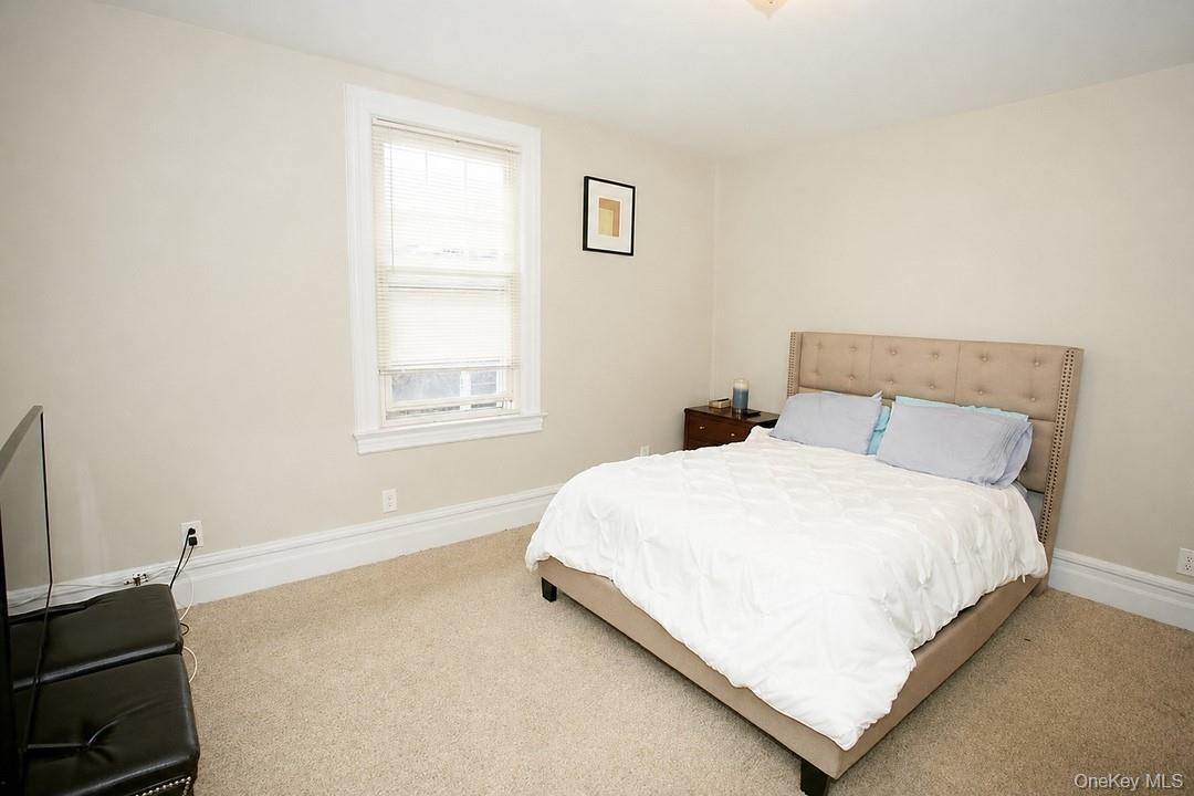 249 Centre Avenue – For Sale photo 24