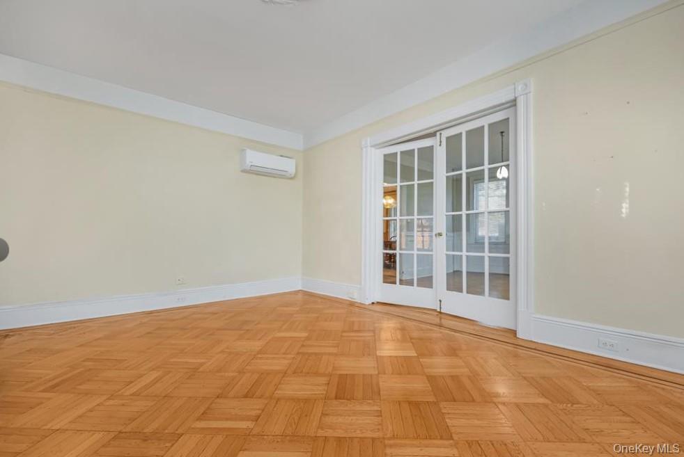 215 Conklin Street, Unit Lower photo 7