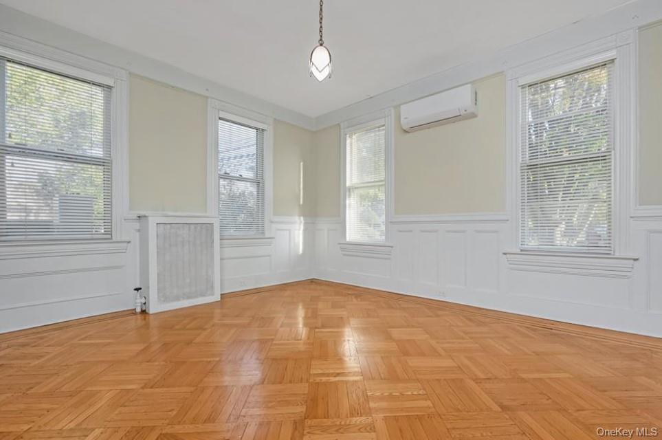 215 Conklin Street, Unit Lower photo 14