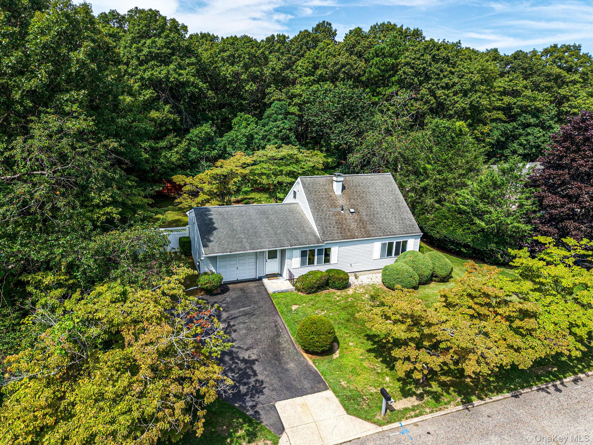 1050 Sipp Avenue – For Sale photo 2