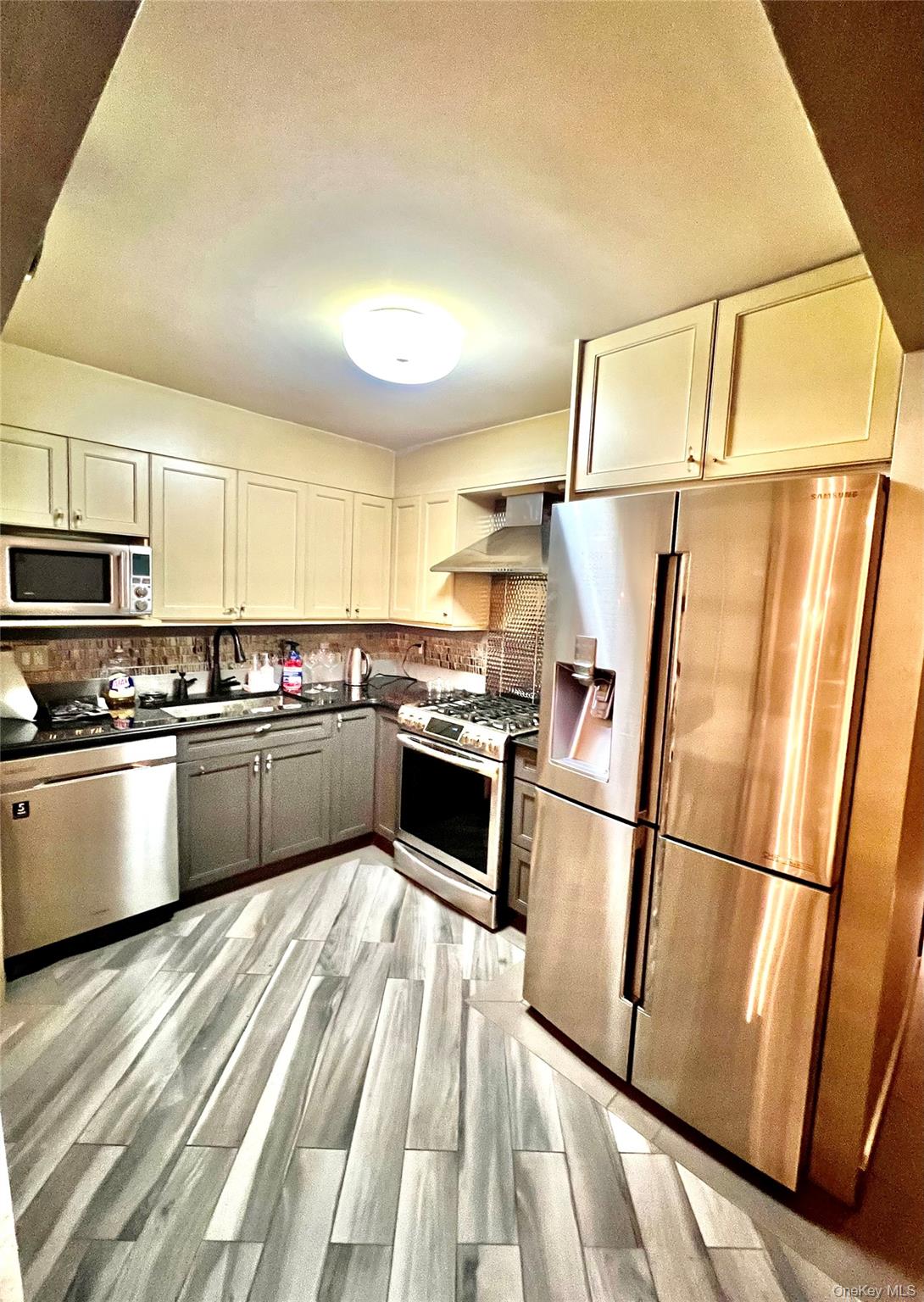210-19 26th Avenue, Unit TL photo 6