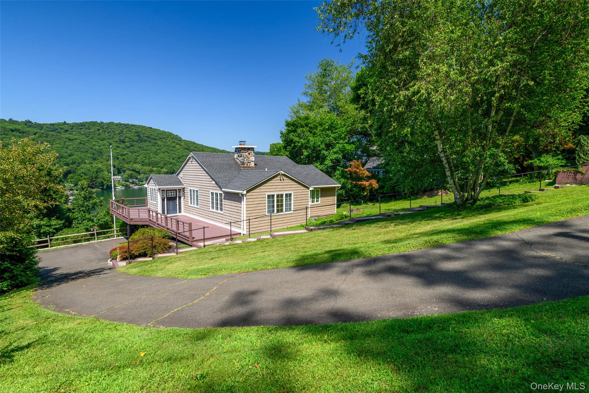 36 Sunset New Fairfield, CT Trail – For Sale photo 2