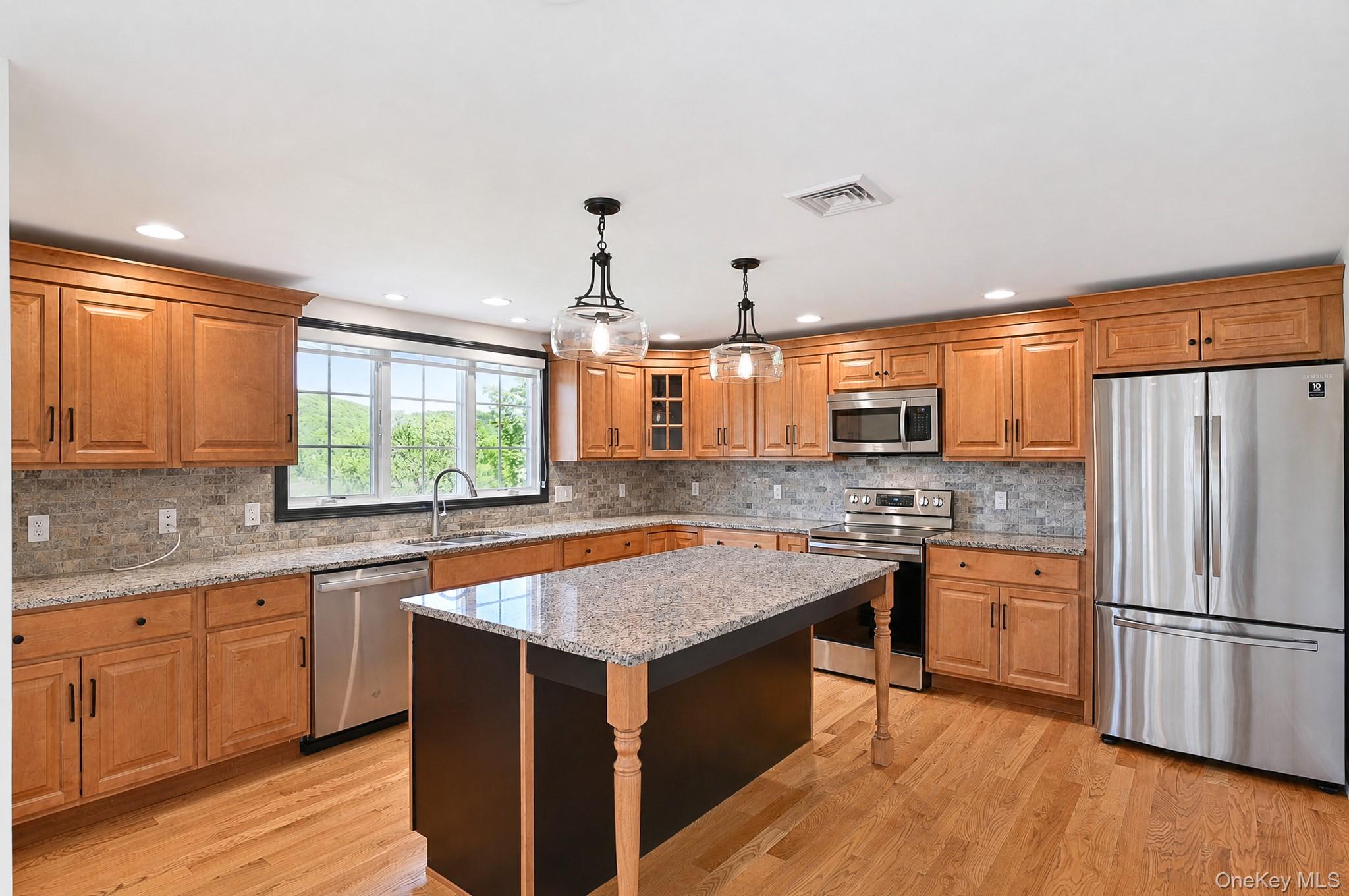 36 Sunset New Fairfield, CT Trail – For Sale photo 6