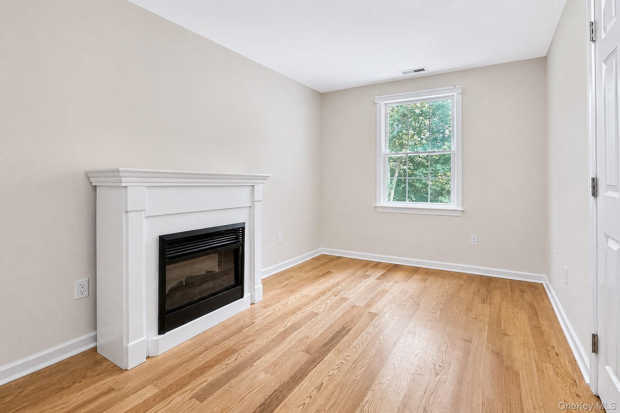 36 Sunset New Fairfield, CT Trail – For Sale photo 23