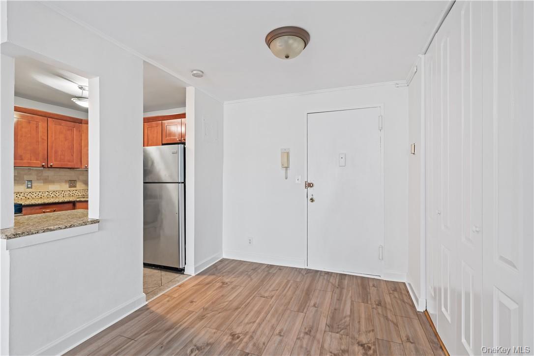 25 Franklin Avenue, Unit 2O photo 5