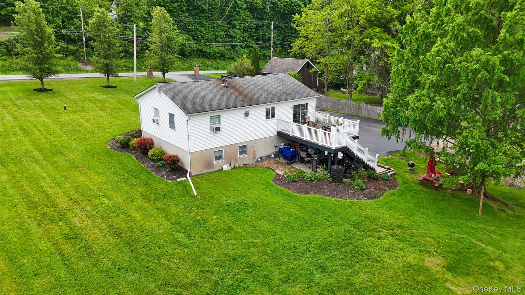 423 Rock Cut Road – For Sale photo 9