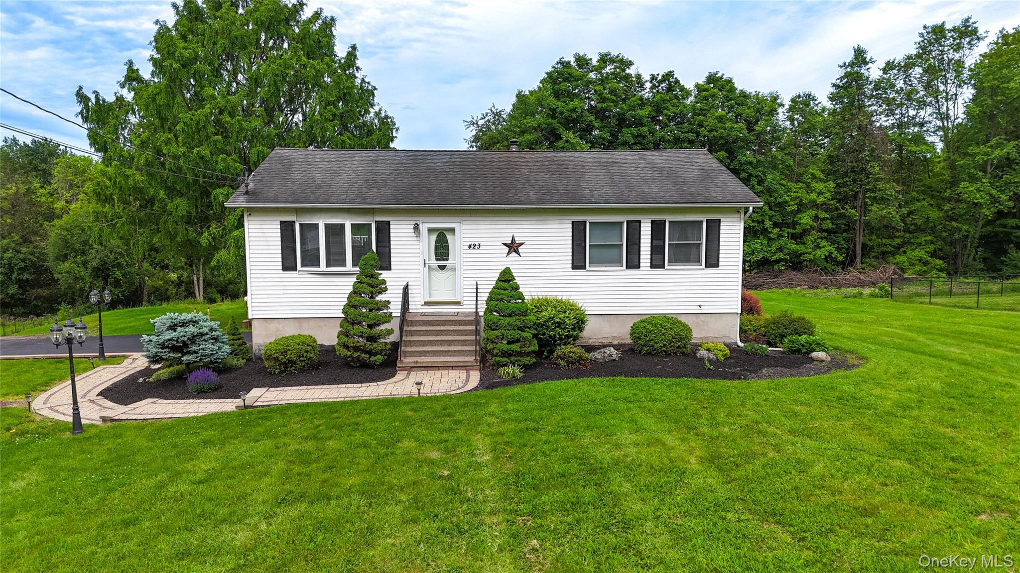 423 Rock Cut Road – For Sale