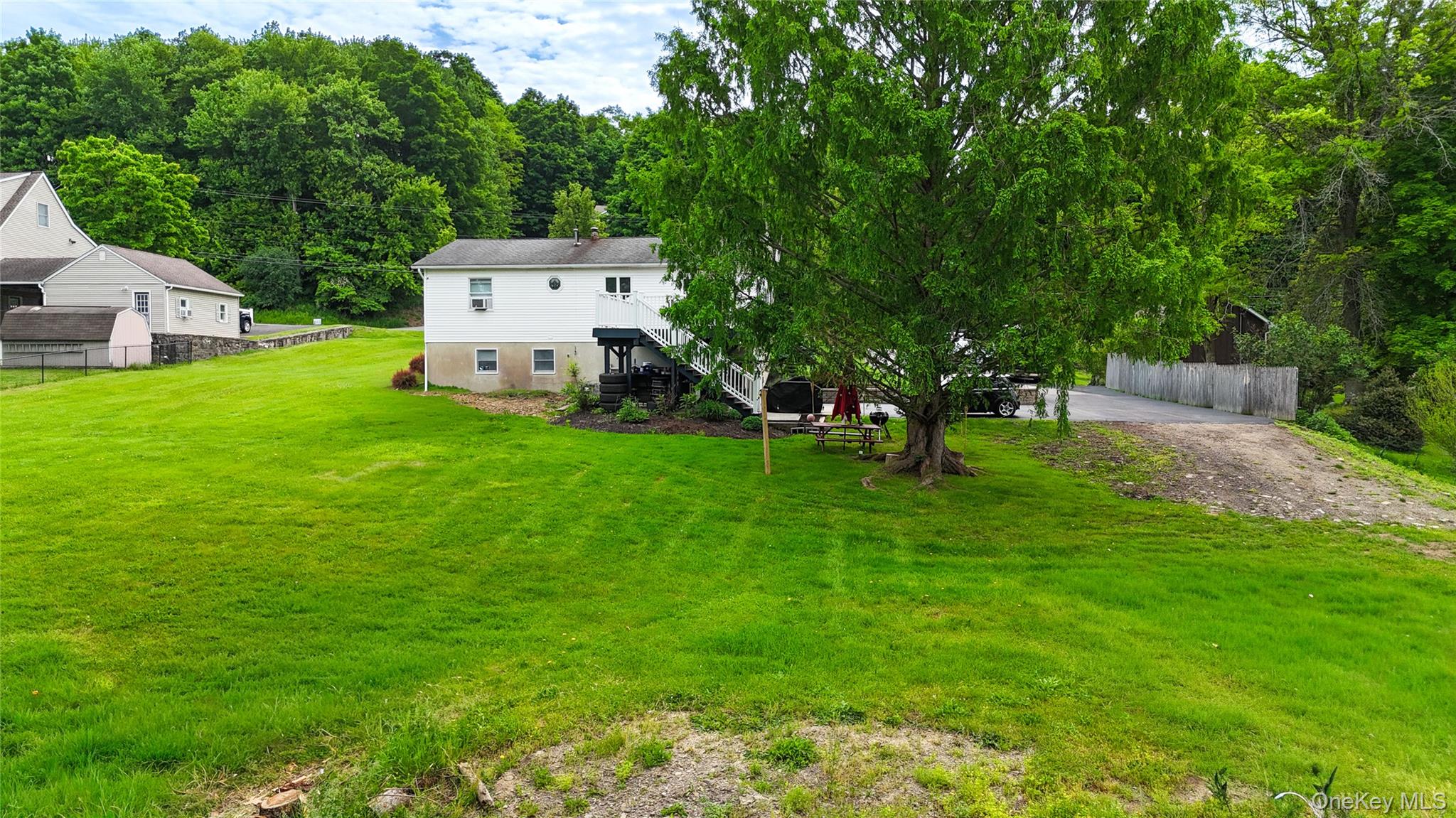 423 Rock Cut Road – For Sale photo 4