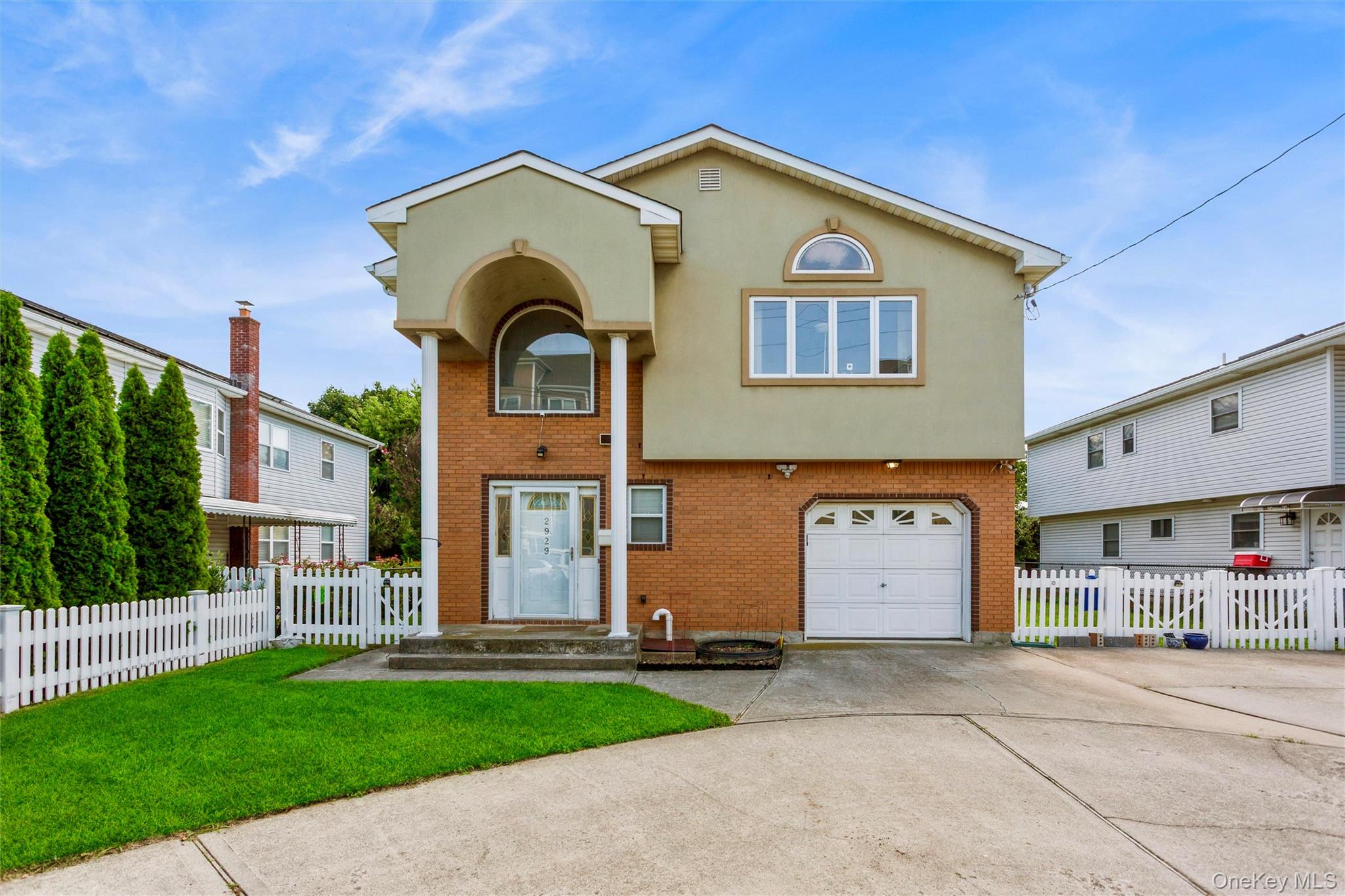 2929 Rockaway Ave – For Sale