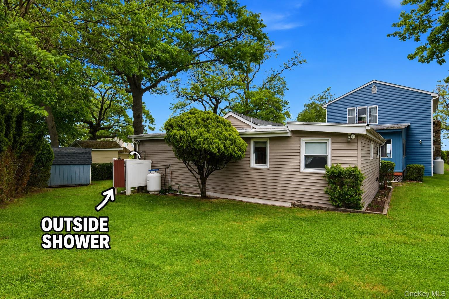 120 Soundview Drive – For Sale photo 36
