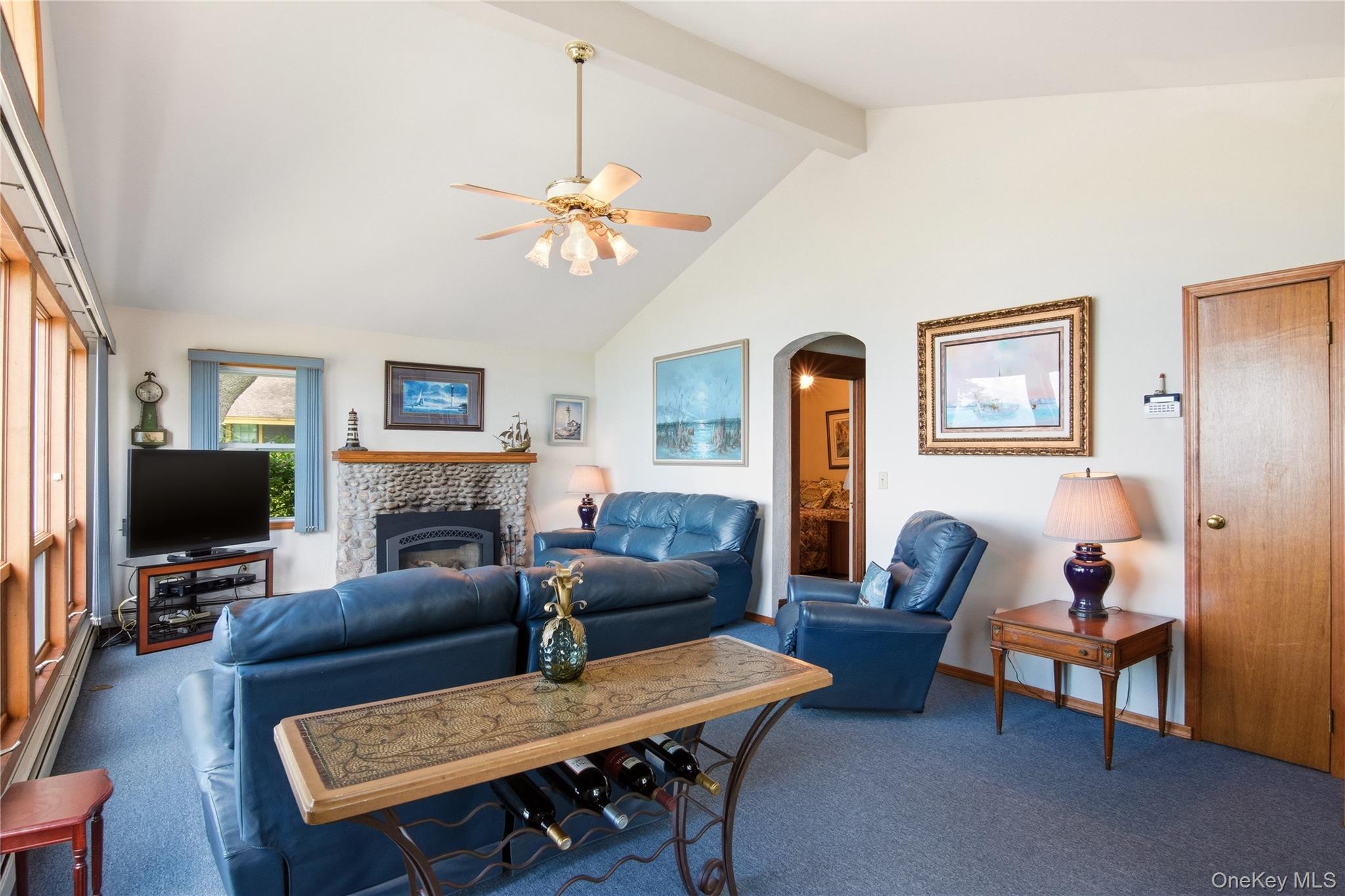 120 Soundview Drive – For Sale photo 12