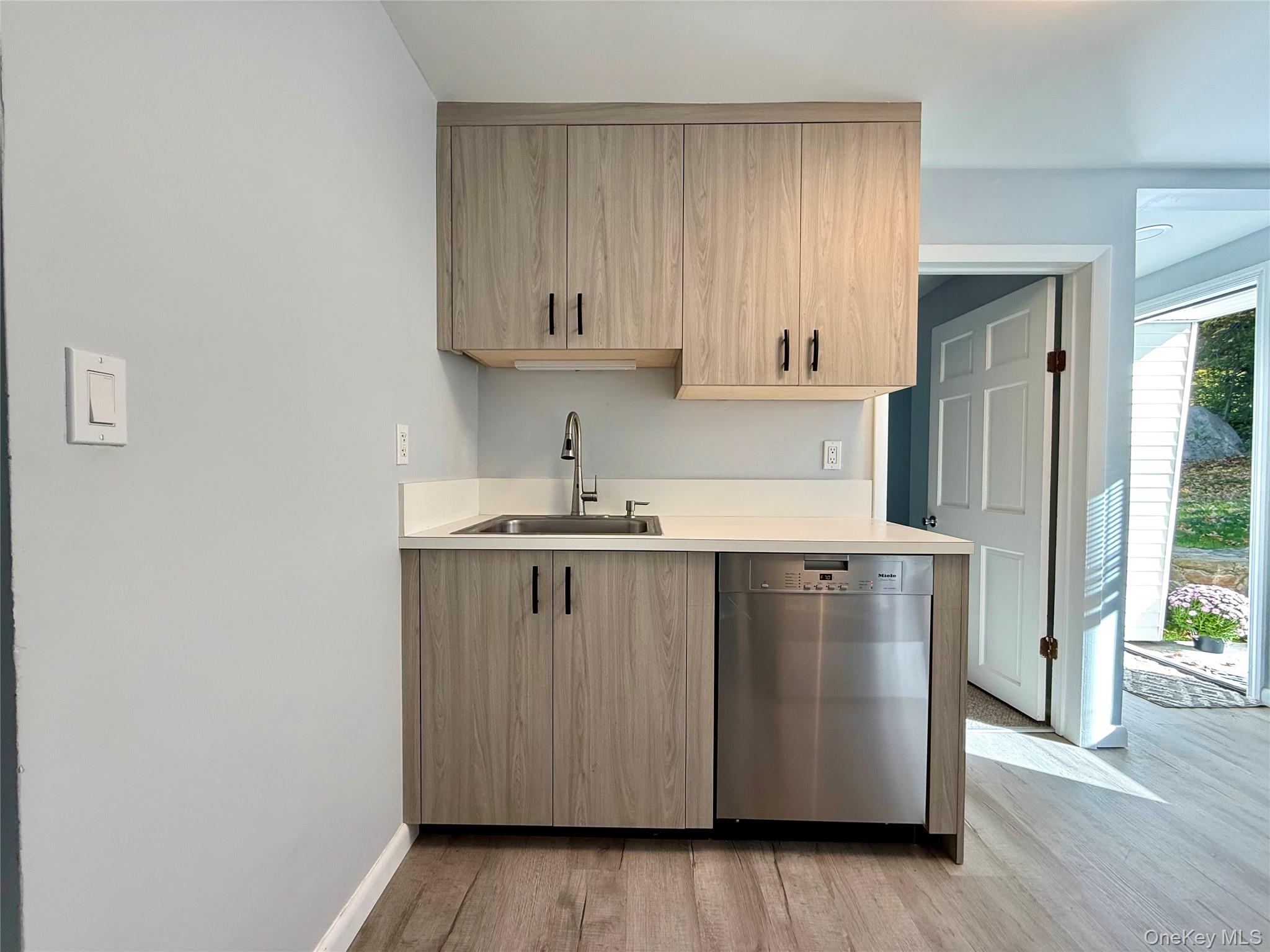 12 Red Brook Road – For Rent photo 4