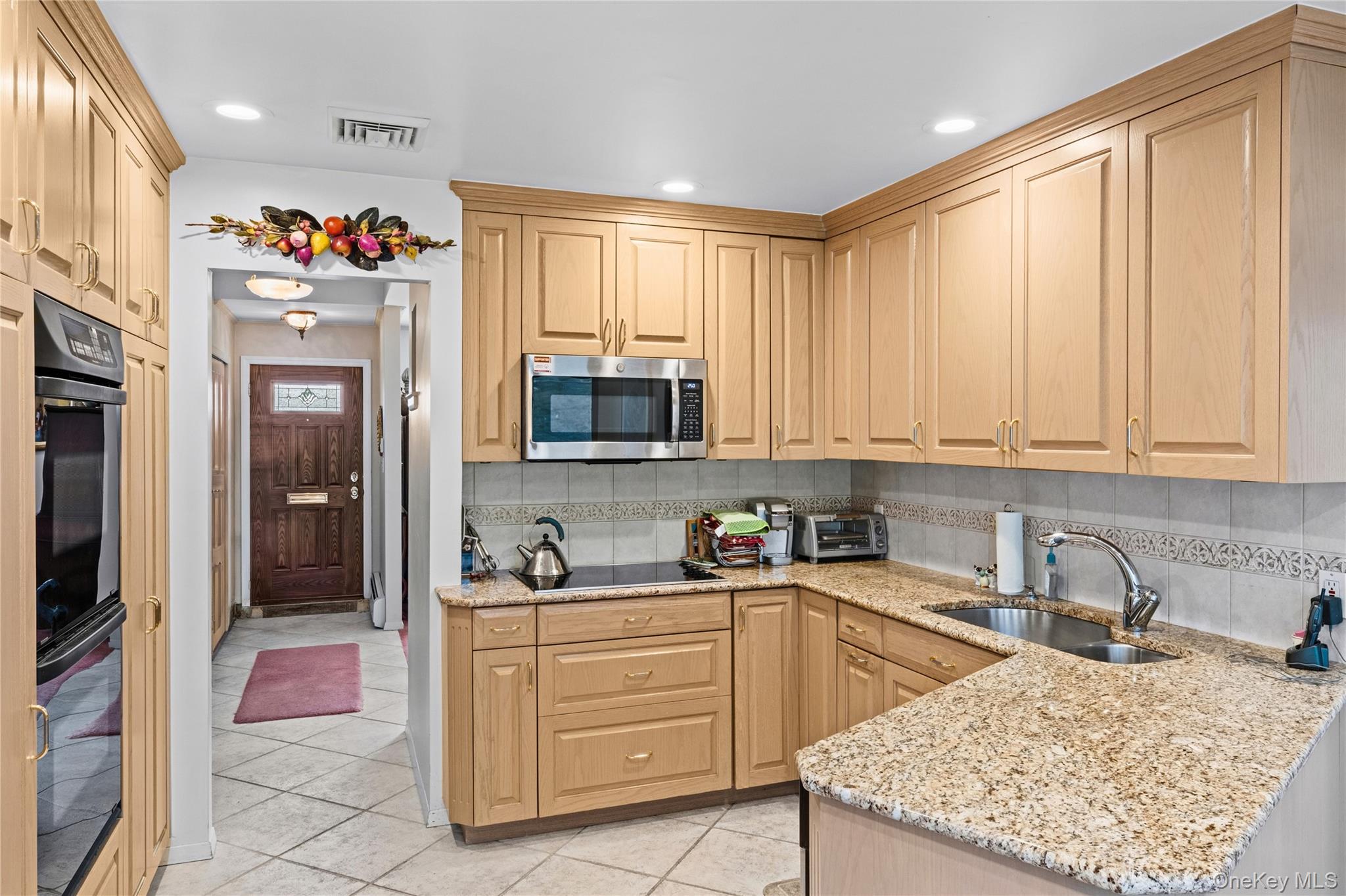 16 Winthrop Road – For Sale photo 7