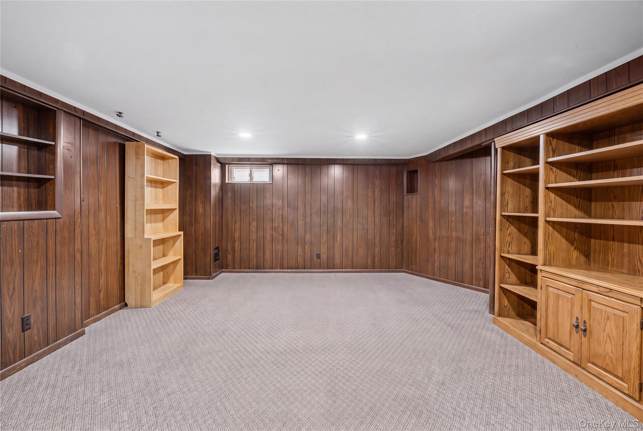 16 Winthrop Road – For Sale photo 26