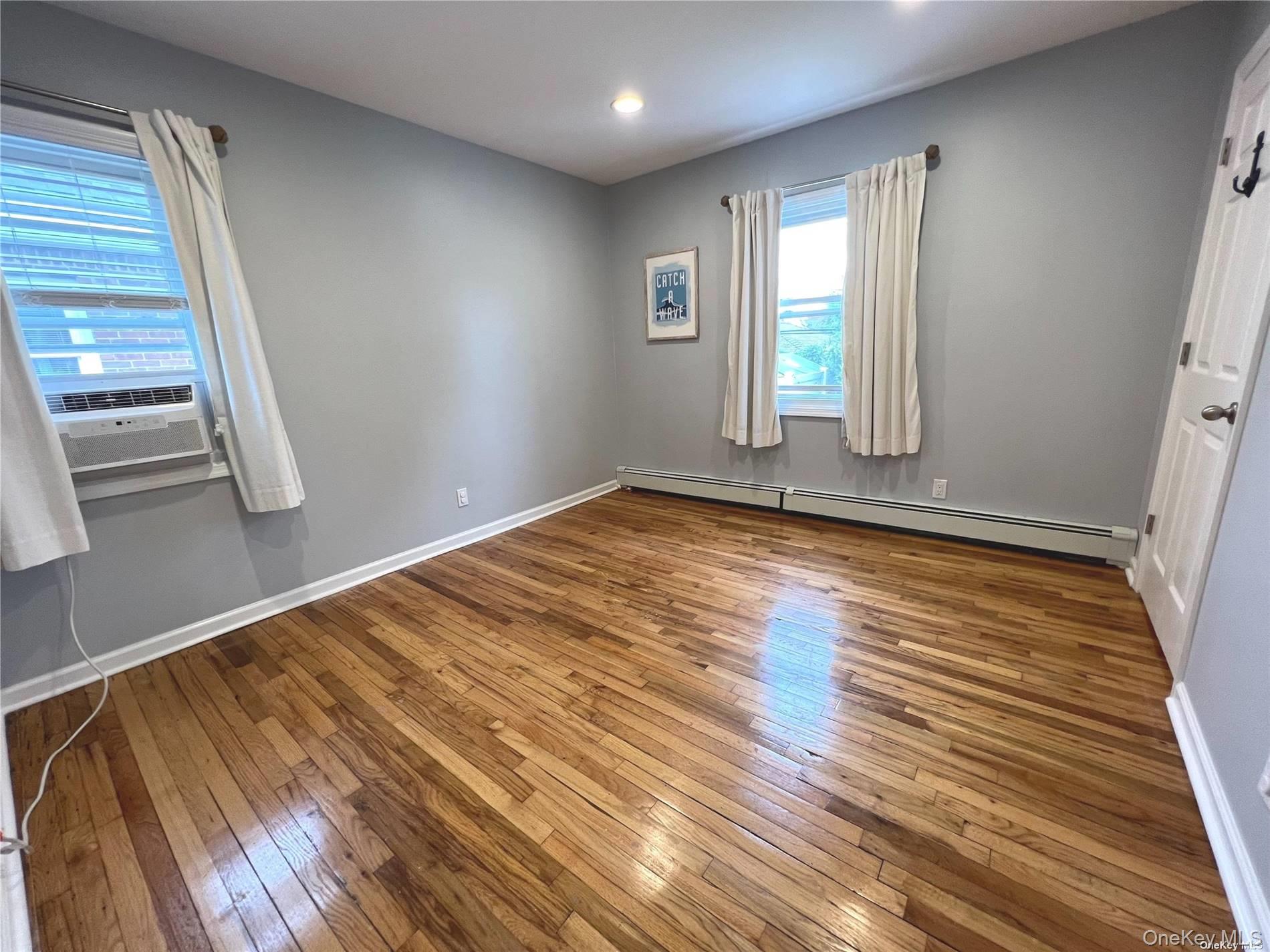 249 E Broadway – For Rent photo 7