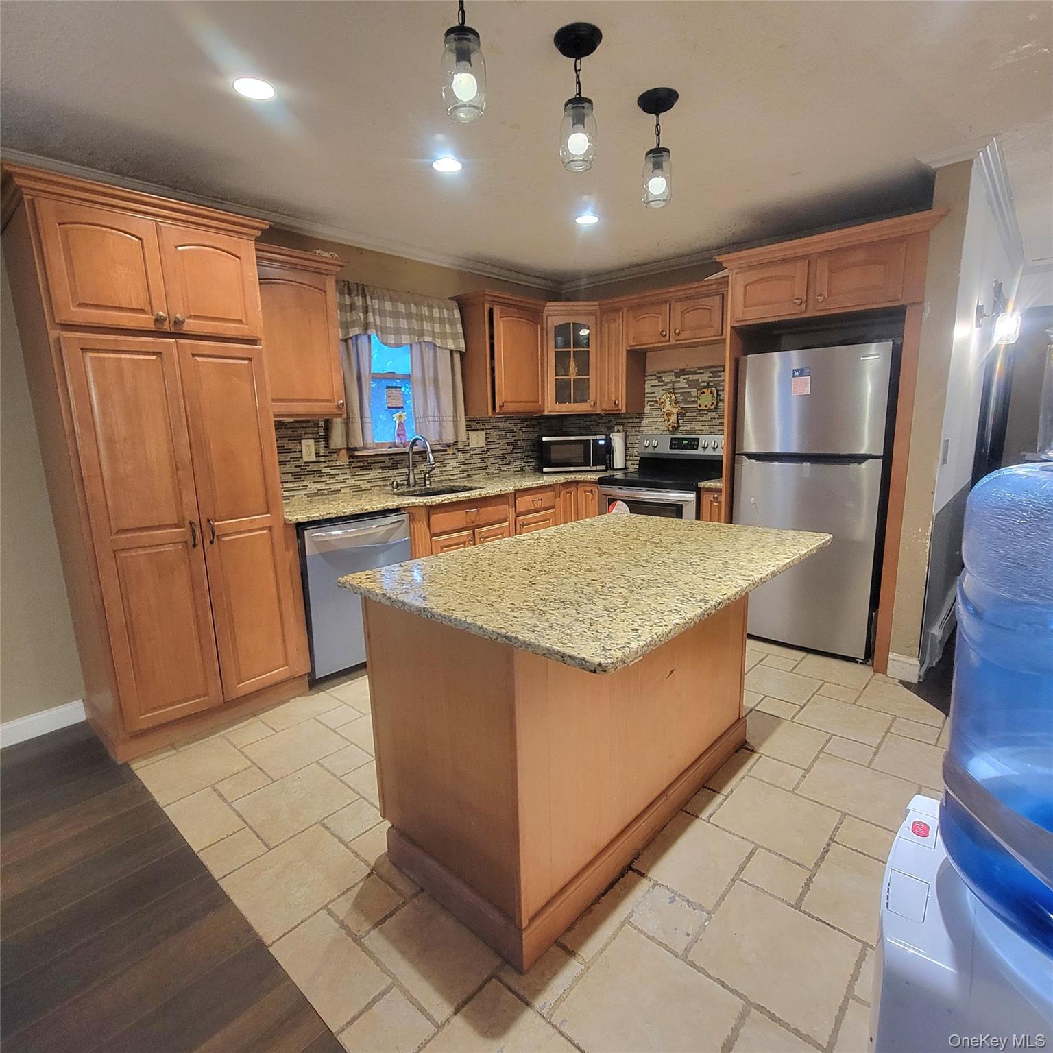 13 Lakeview Drive – For Sale photo 5