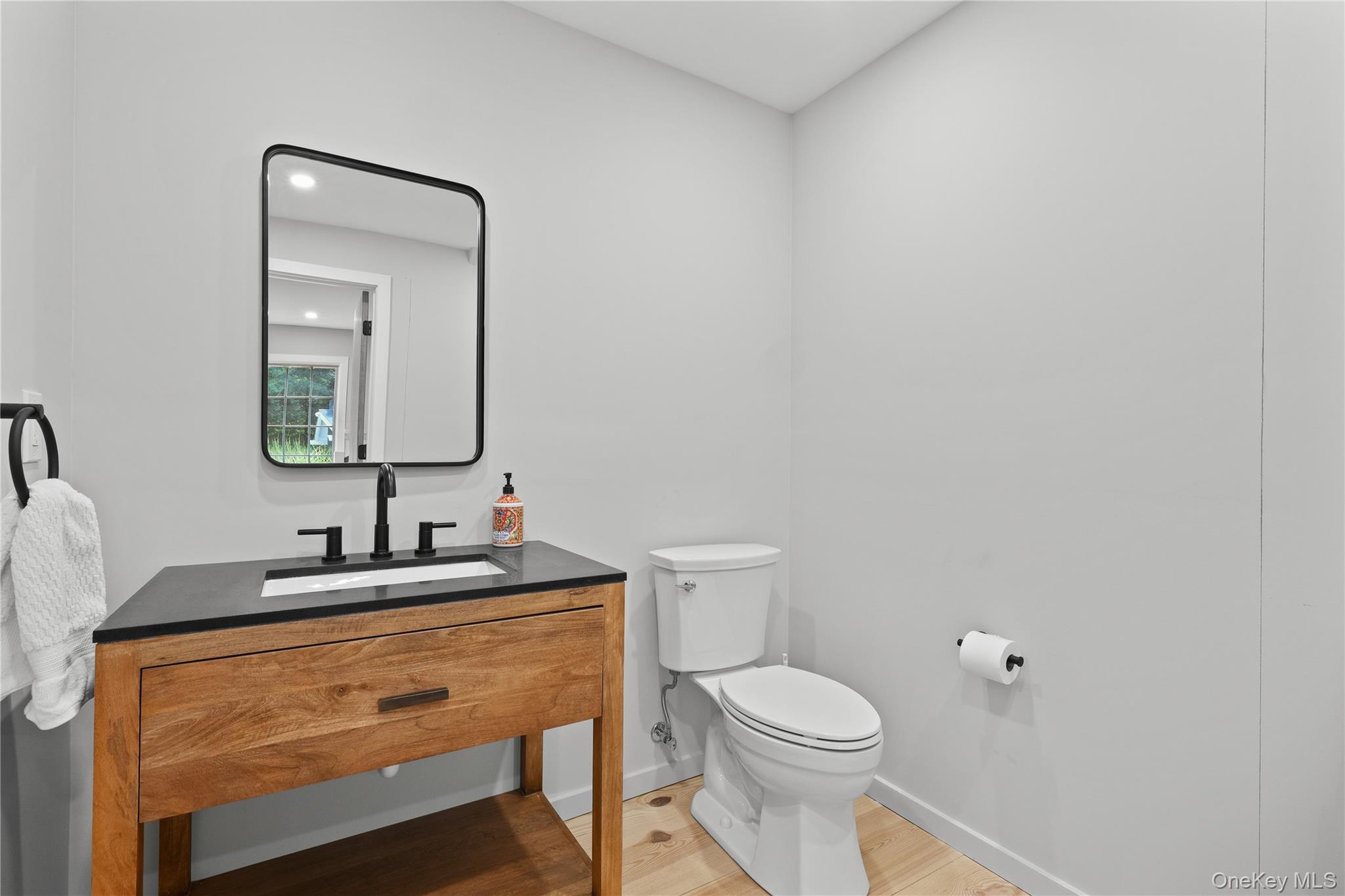 39 Lower Shad Road – For Sale photo 23