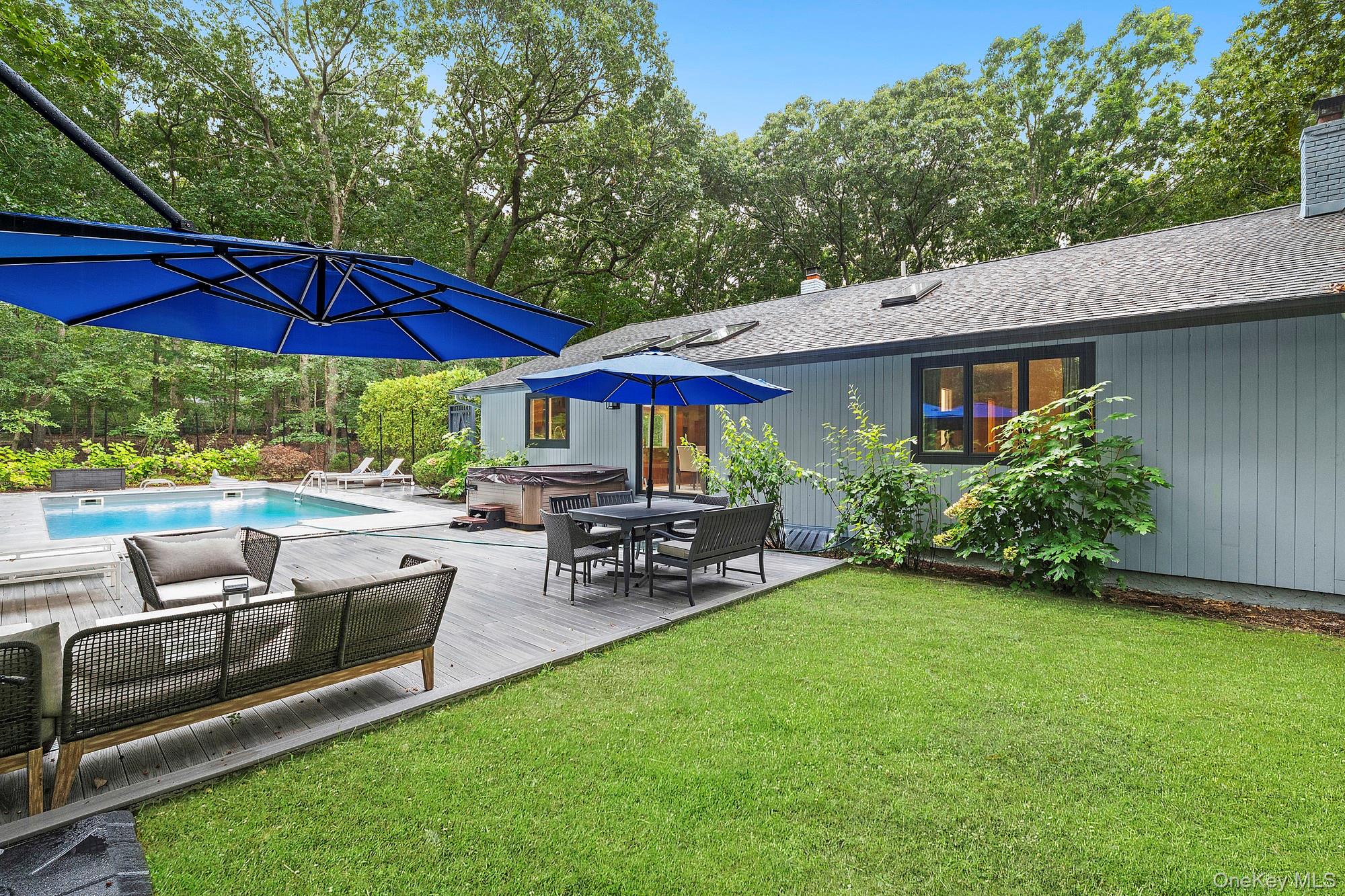 2723 Deerfield Road – For Sale