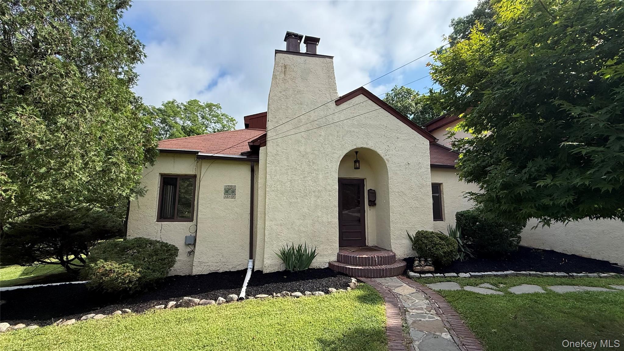 1 Sunset Drive – For Sale photo 4