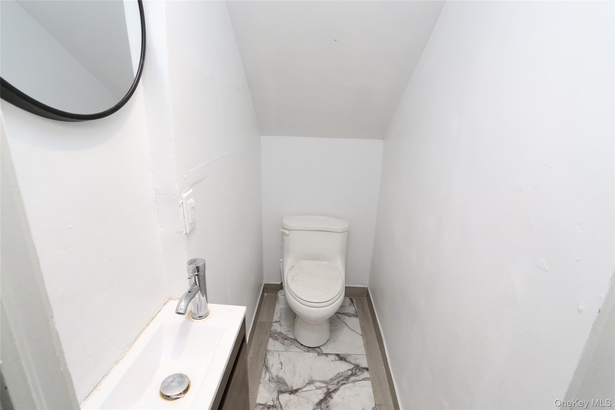 1 Sunset Drive – For Sale photo 17