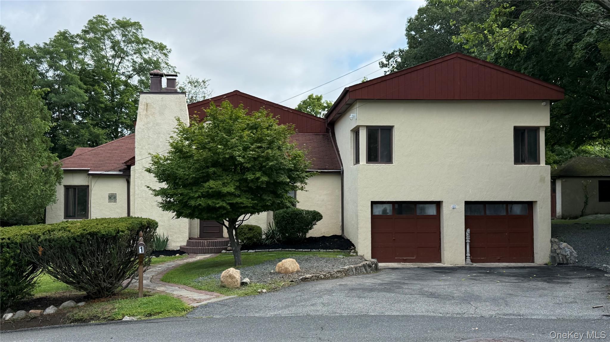 1 Sunset Drive – For Sale photo 6