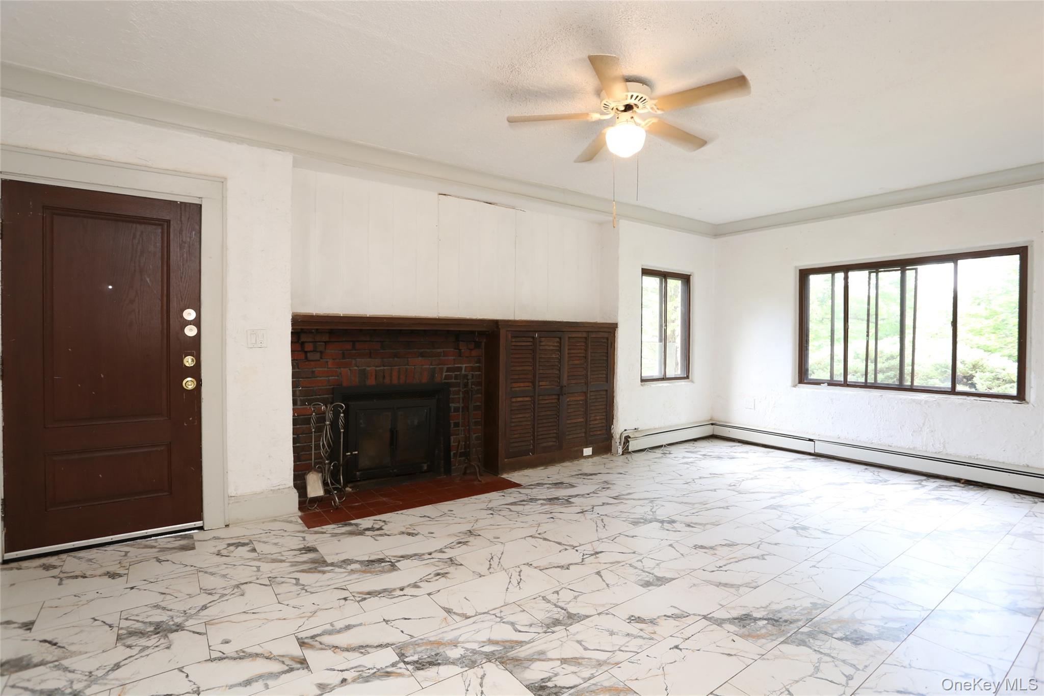 1 Sunset Drive – For Sale photo 13
