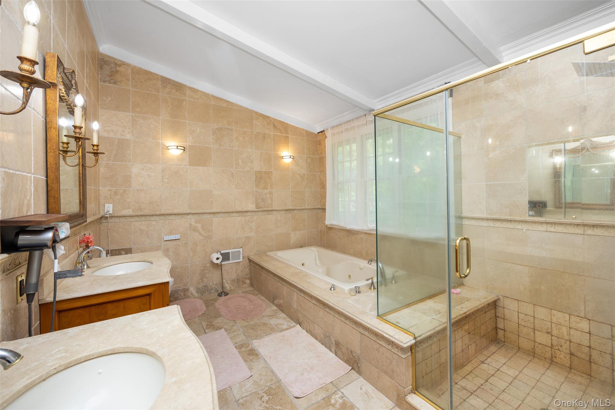 235 Centre Island Road – For Rent photo 16