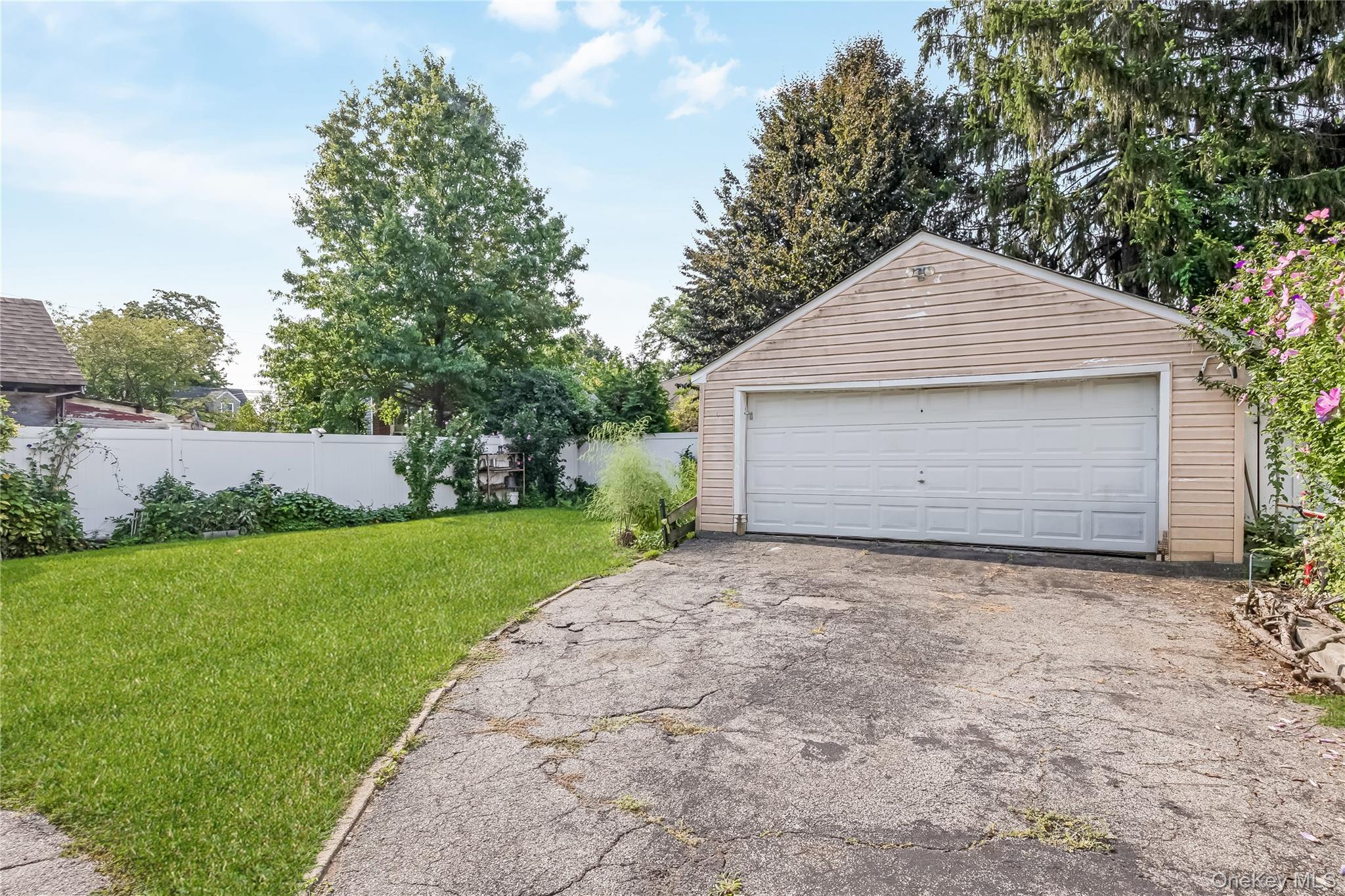442 Cedar Street – For Sale photo 24