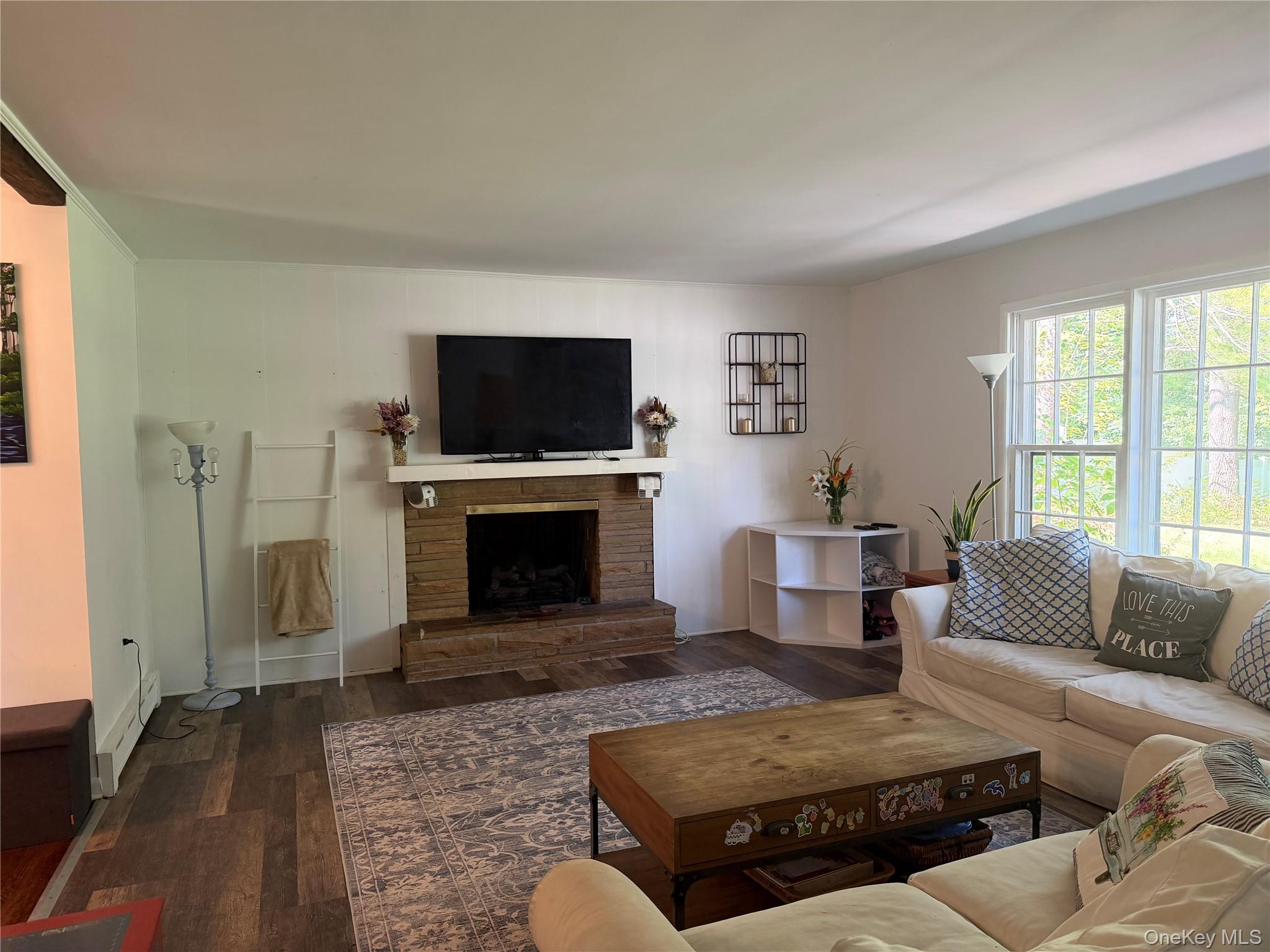 44 Ireland Drive – For Sale photo 5
