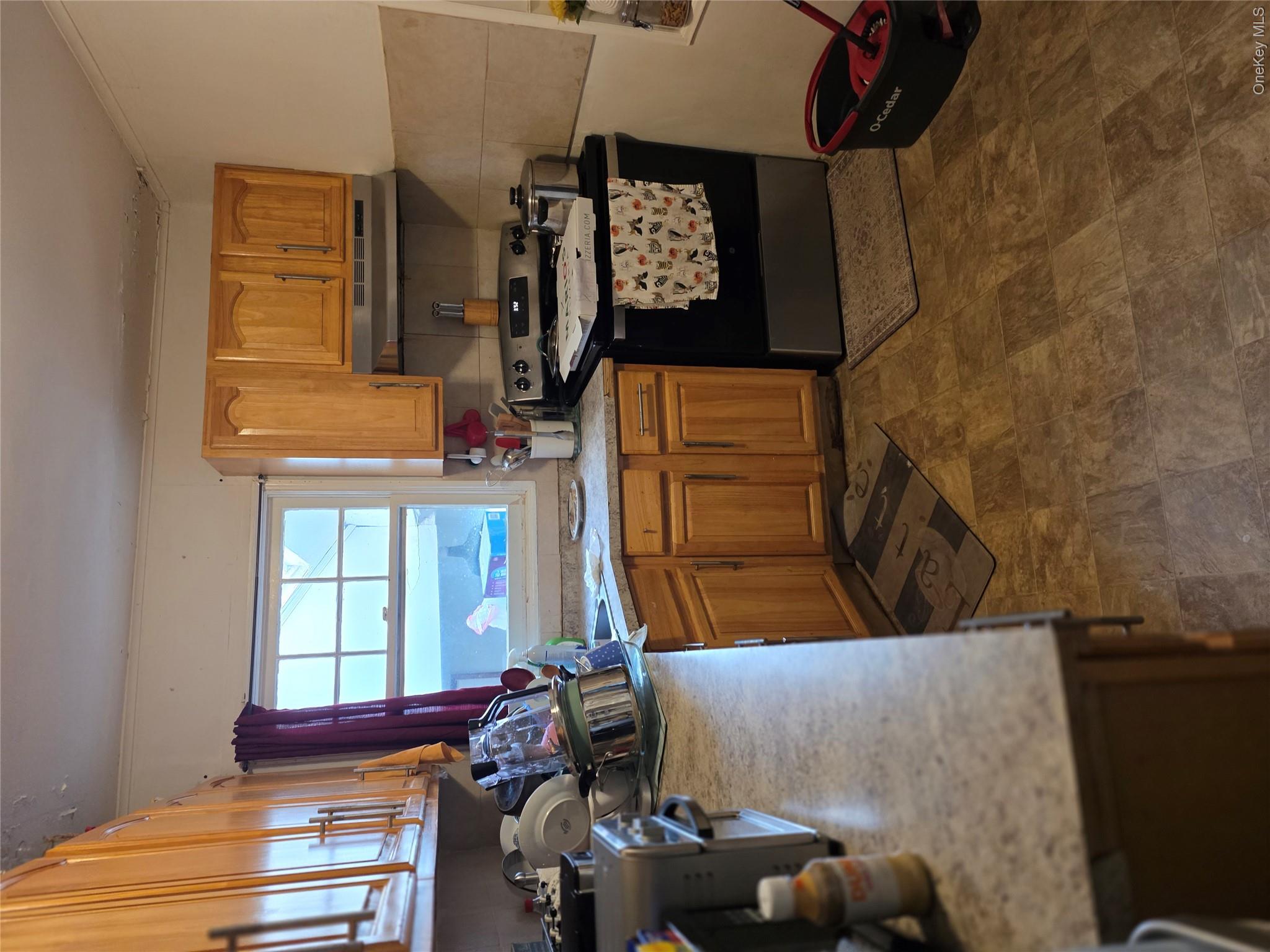 2467 New York Avenue – For Sale photo 4