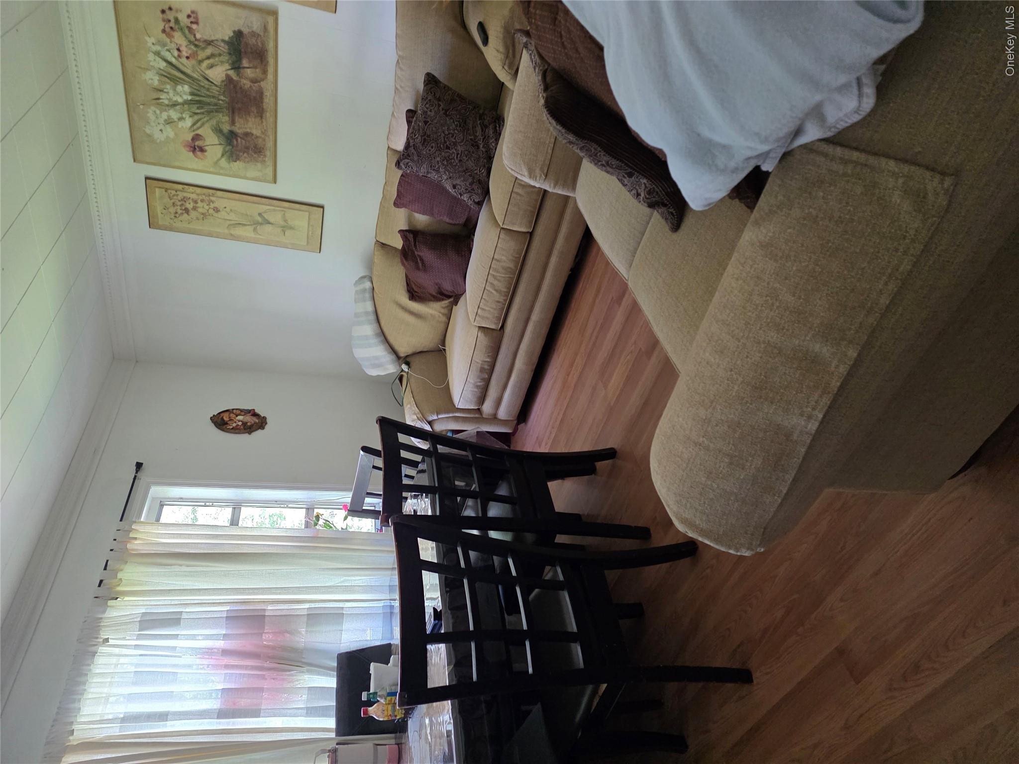 2467 New York Avenue – For Sale photo 2