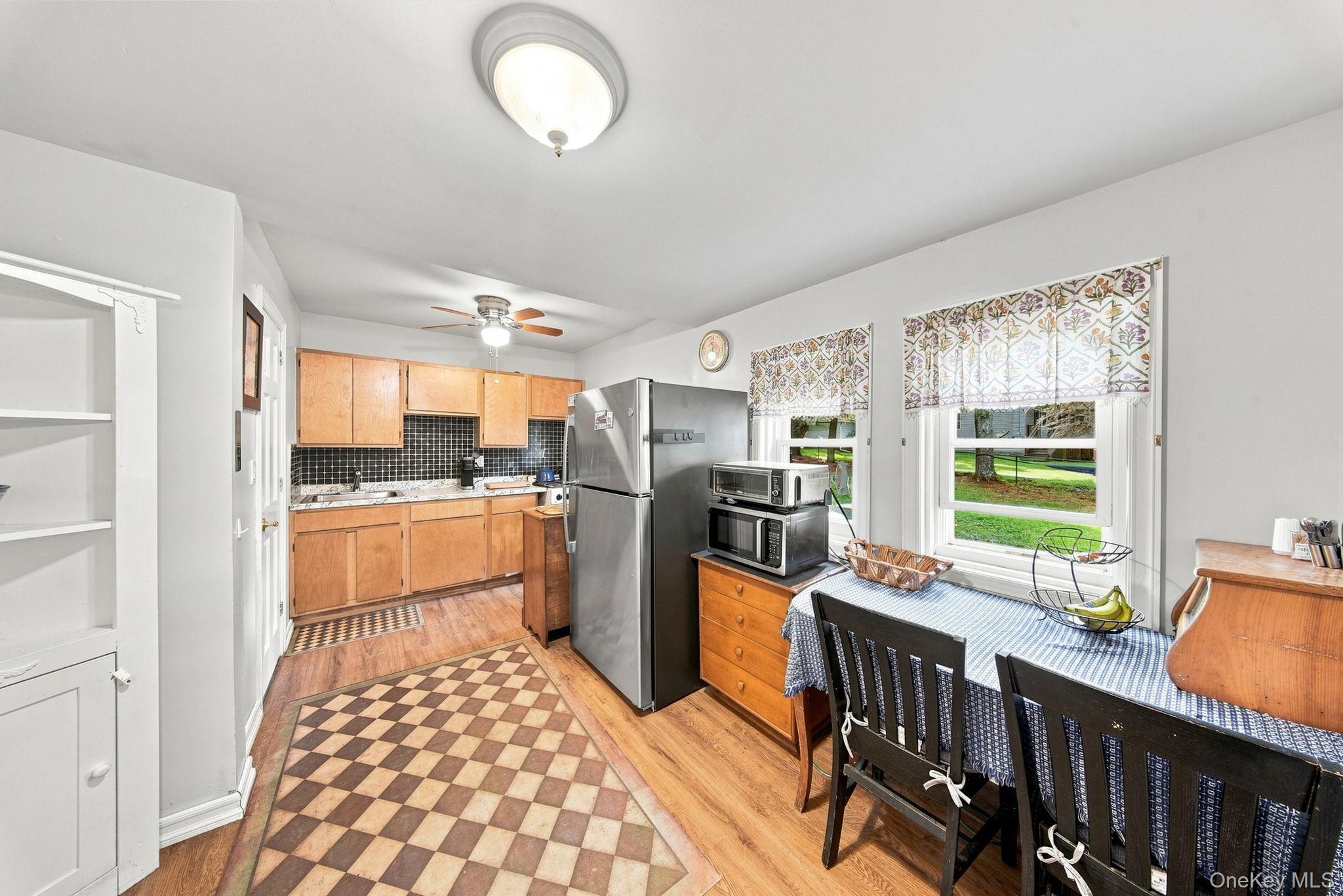 30 Beach – For Sale photo 10