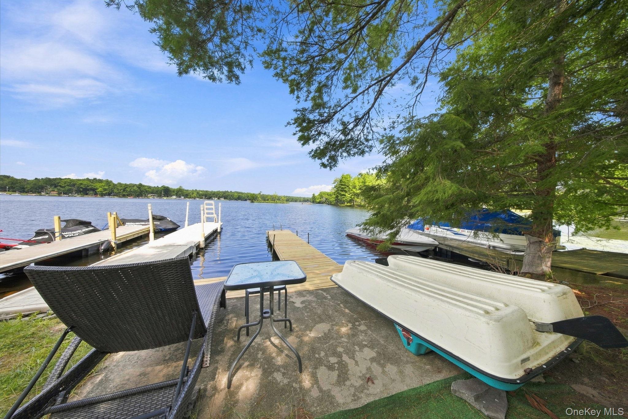 30 Beach – For Sale photo 24