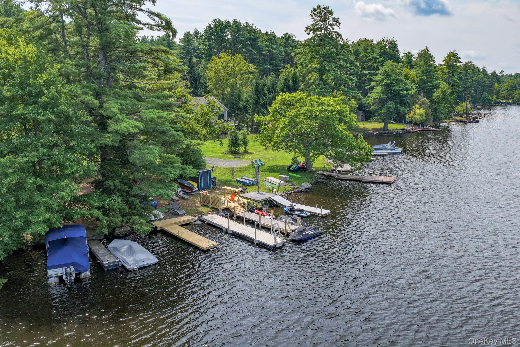 30 Beach – For Sale photo 3