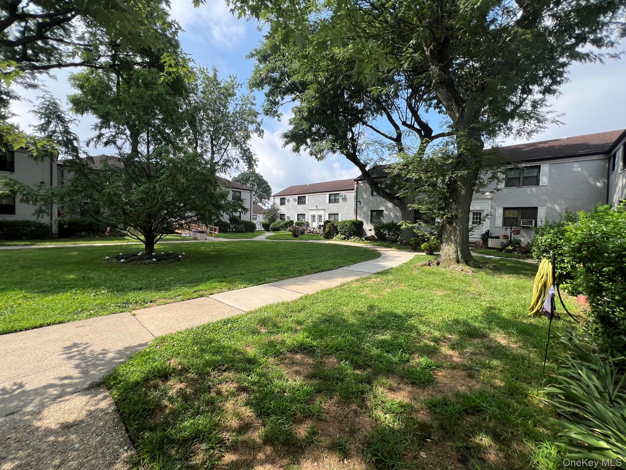 69-12 138th Street, Unit B photo 19