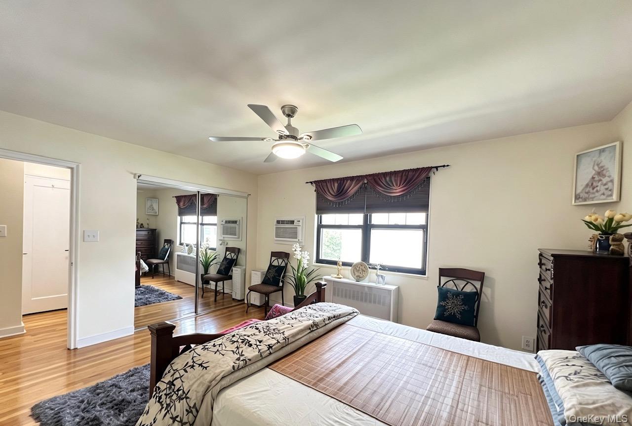 69-12 138th Street, Unit B photo 6