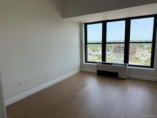 100 New Roc City Place, Unit 317 photo 10