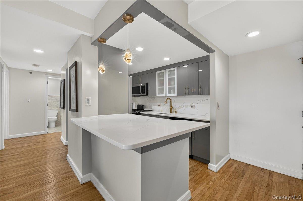775 Lafayette Avenue, Unit 8E photo 5