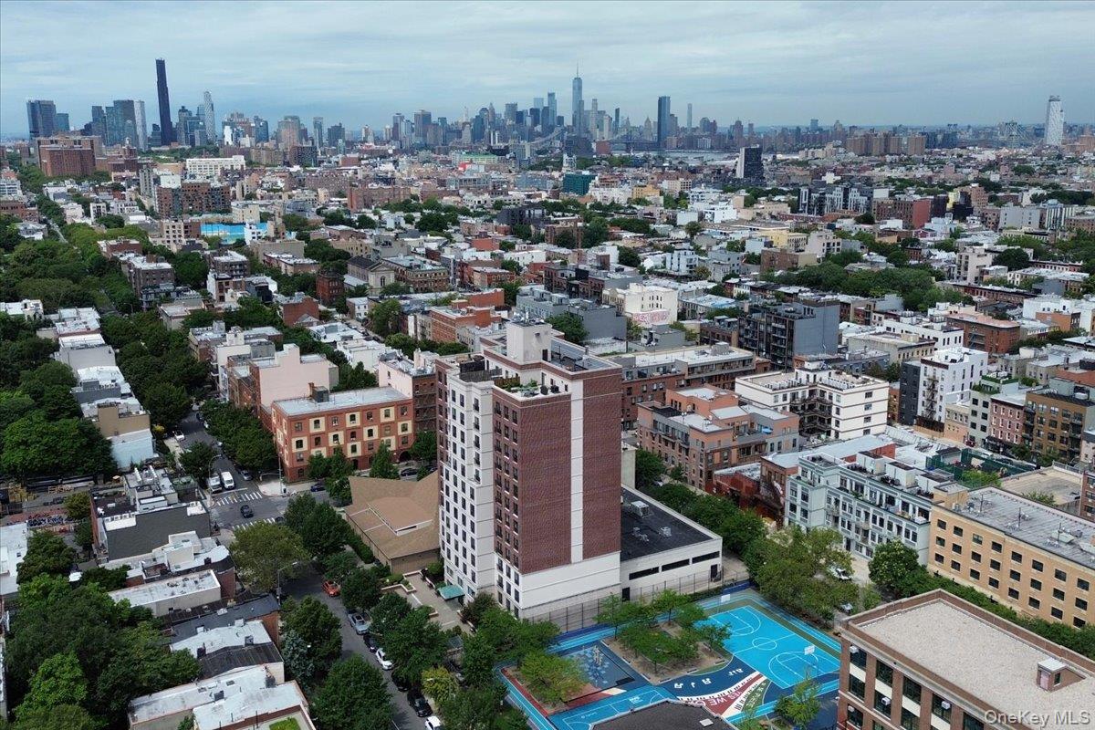 775 Lafayette Avenue, Unit 8E photo 25