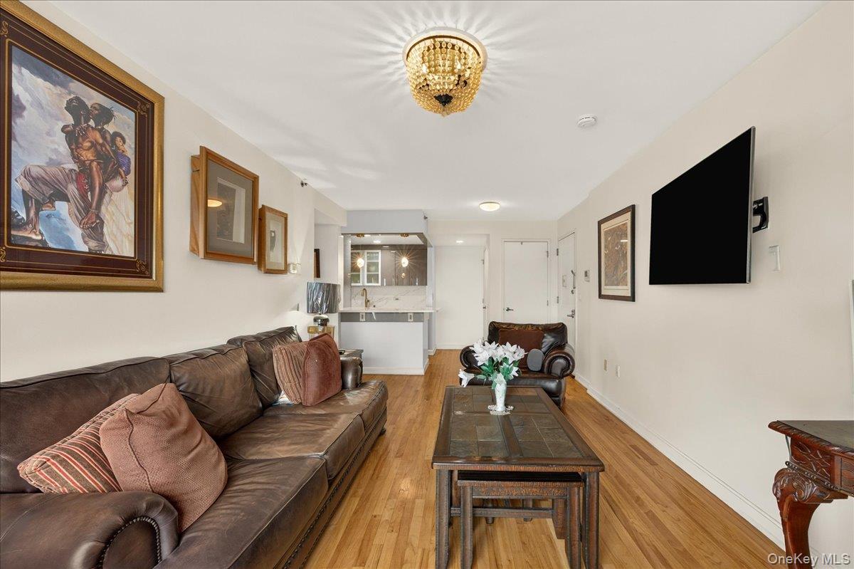 775 Lafayette Avenue, Unit 8E photo 4