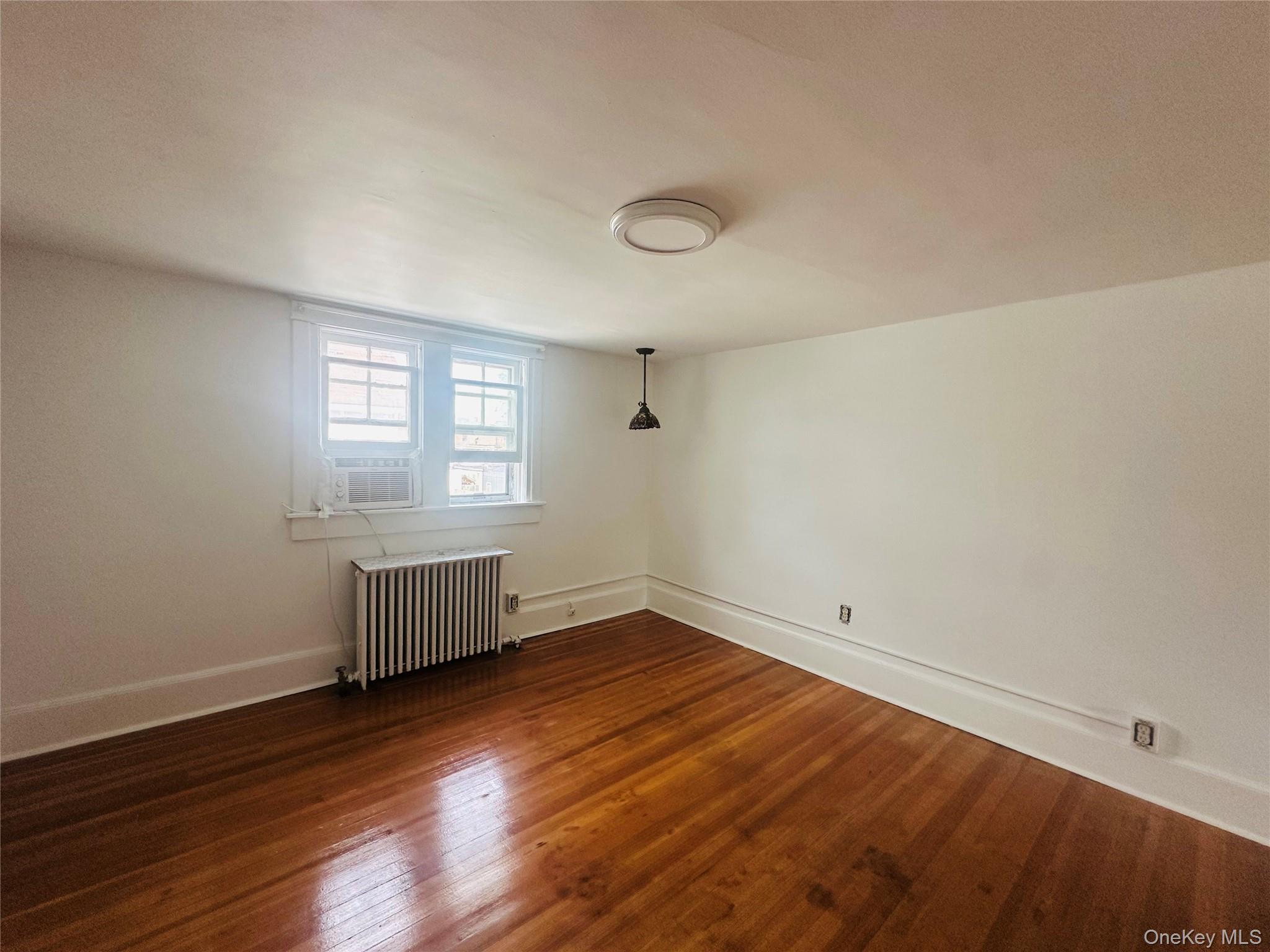 12 Cliff Street, Unit 2 photo 2