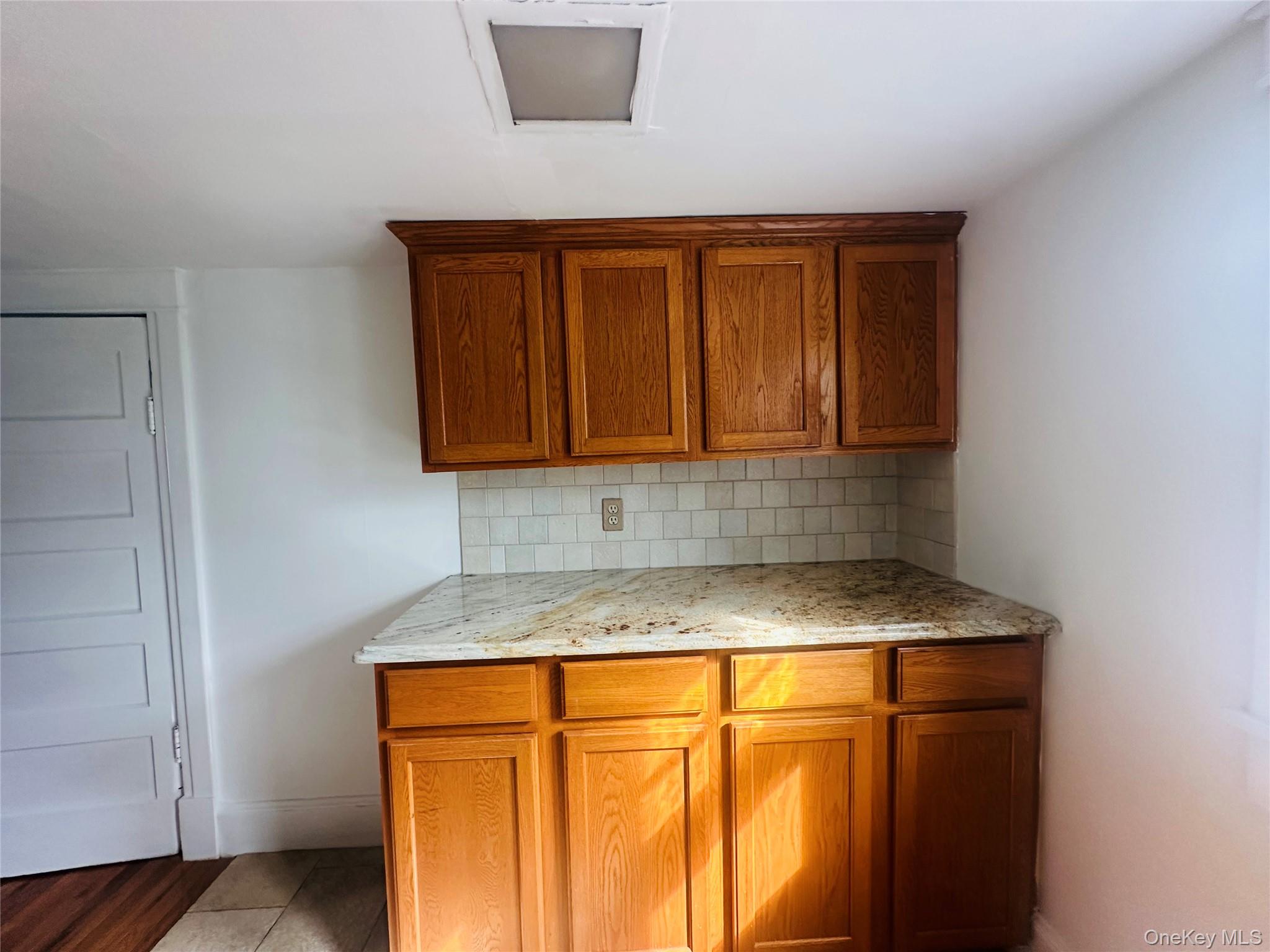 12 Cliff Street, Unit 2 photo 6
