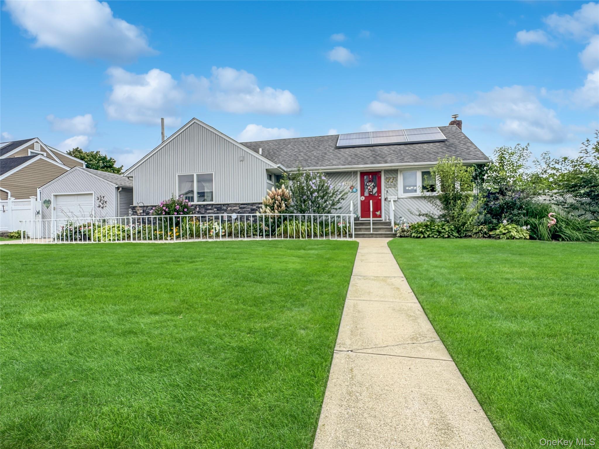 2810 Charles Road – For Sale