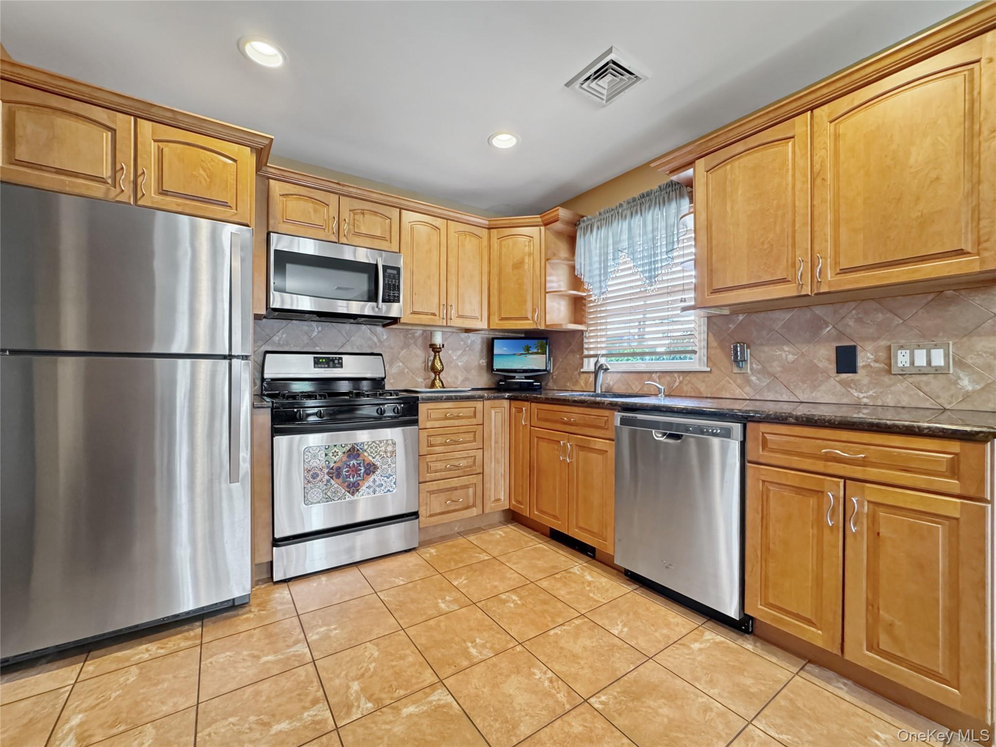 2810 Charles Road – For Sale photo 11
