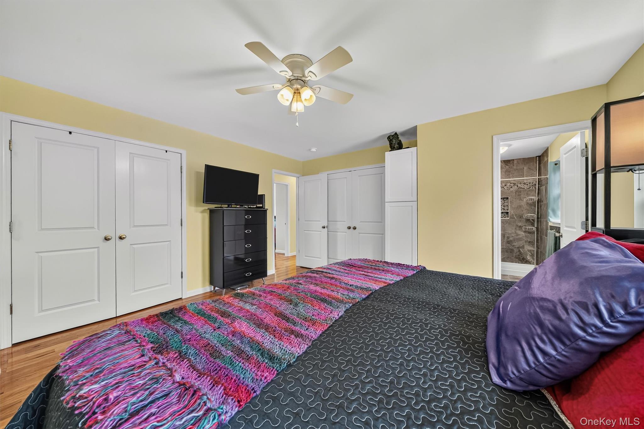 1 Bell Way – For Sale photo 9