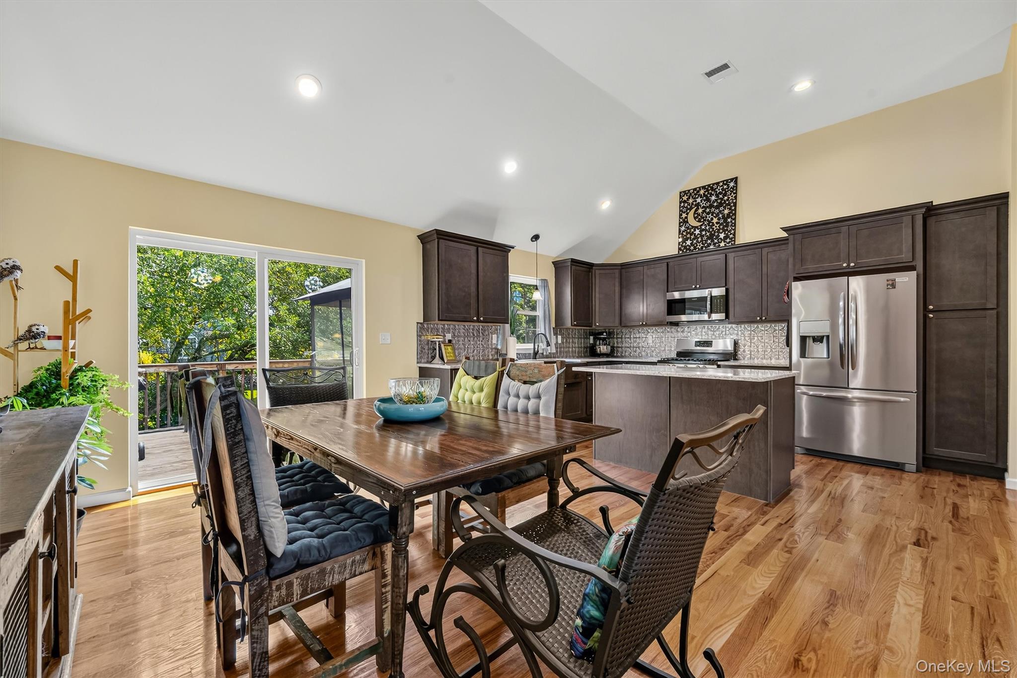 1 Bell Way – For Sale photo 28
