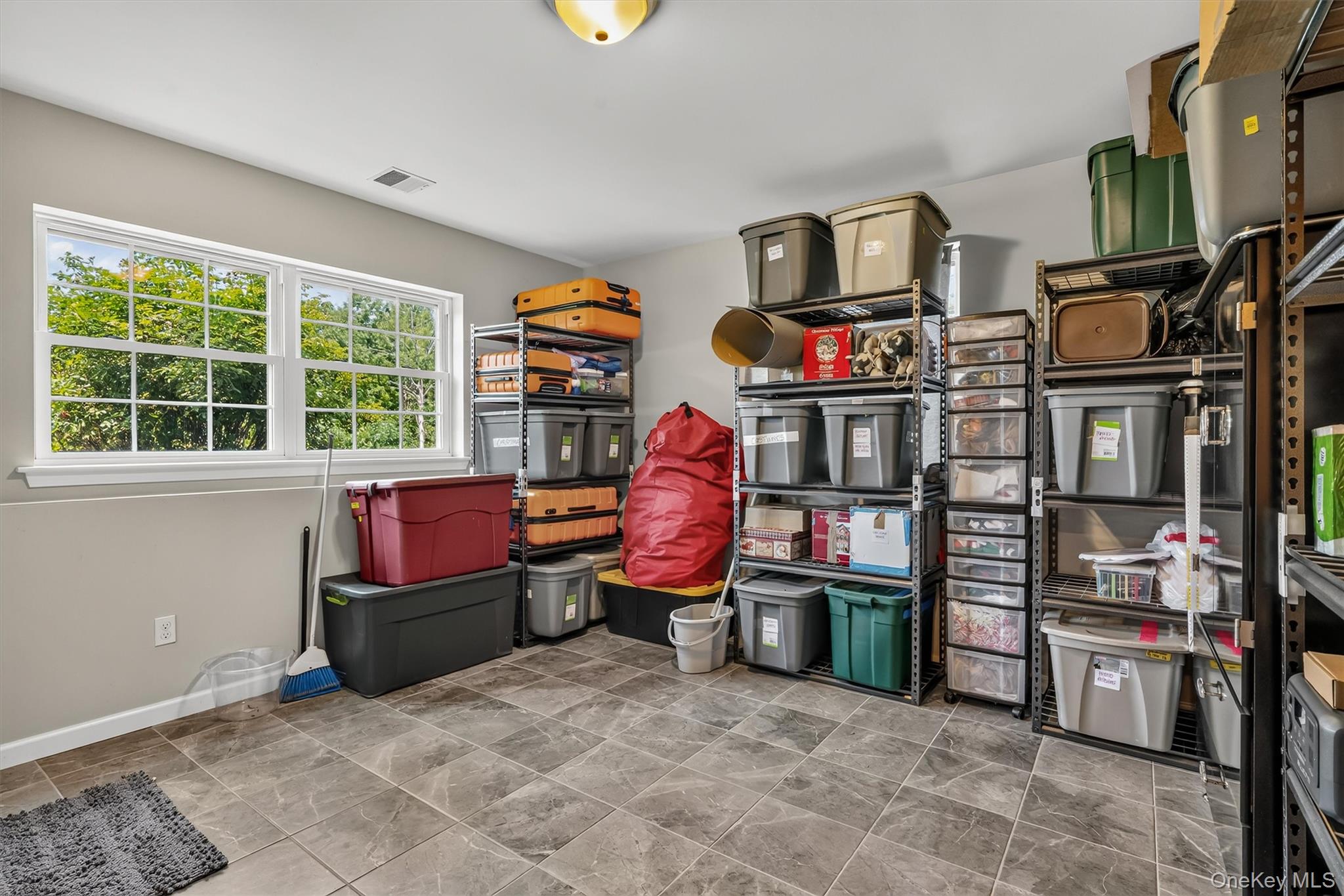 1 Bell Way – For Sale photo 43