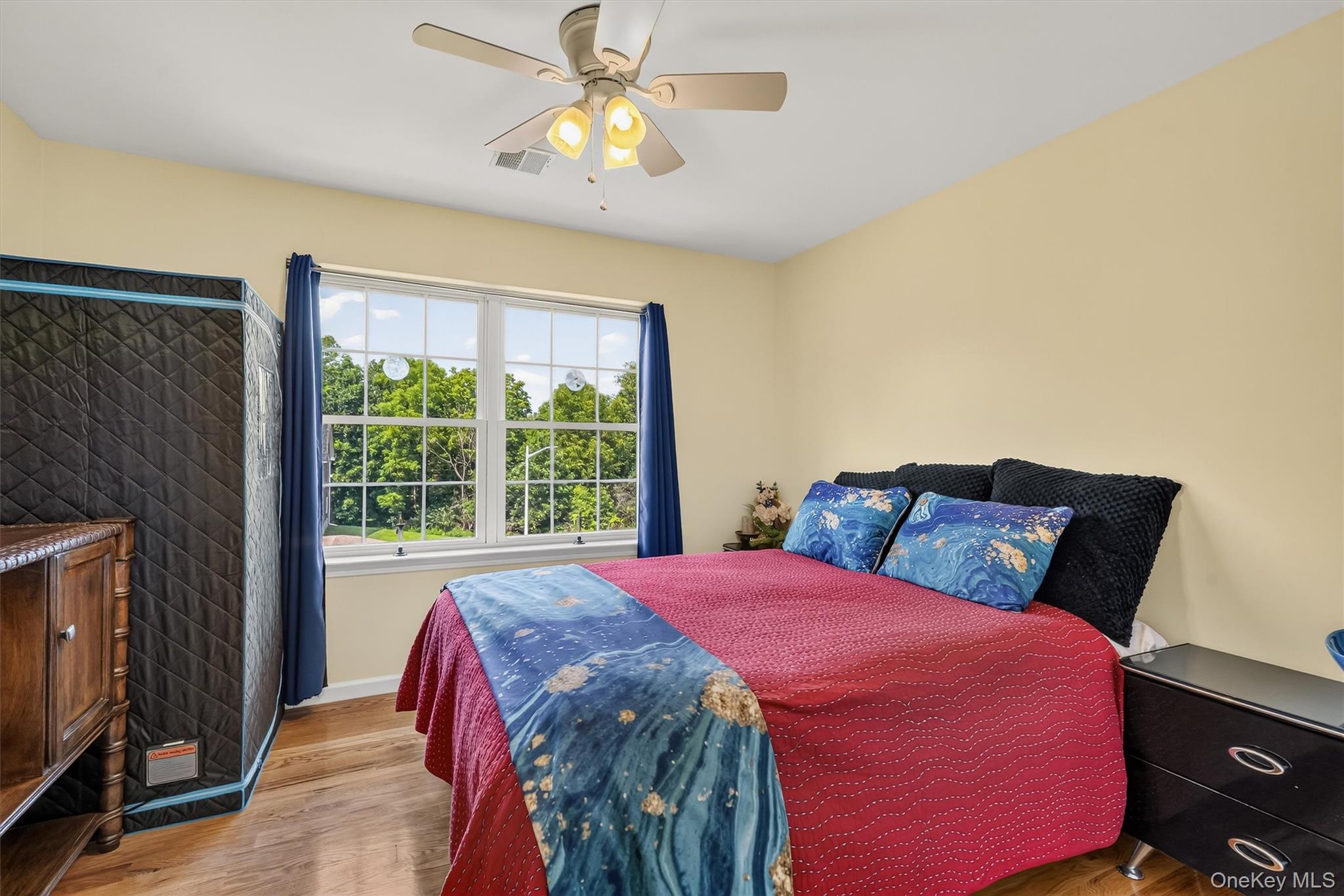 1 Bell Way – For Sale photo 37