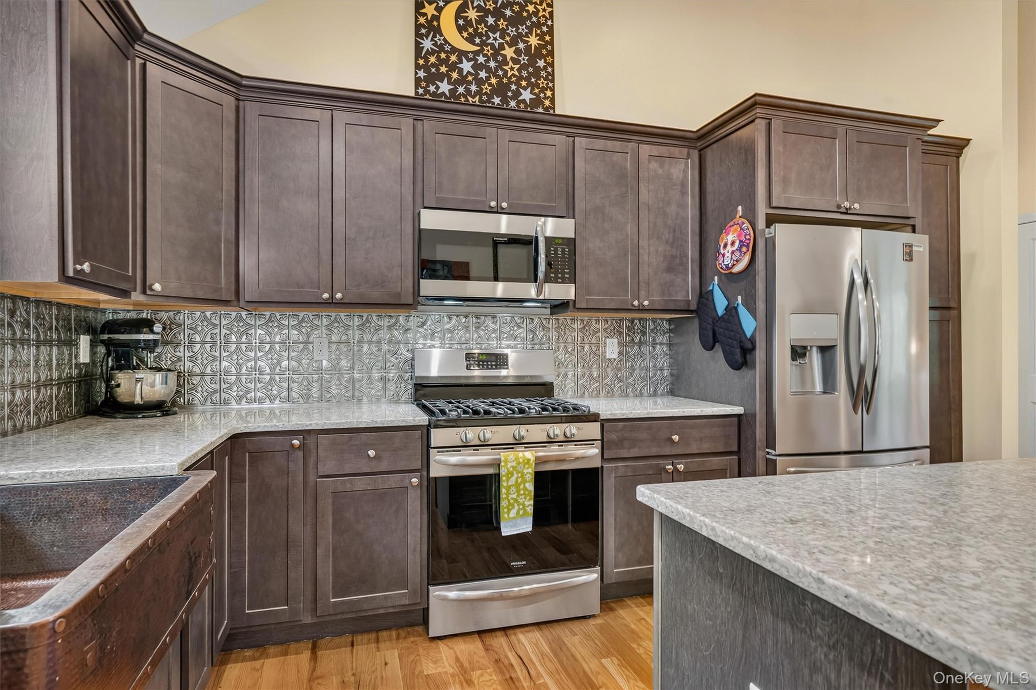 1 Bell Way – For Sale photo 30