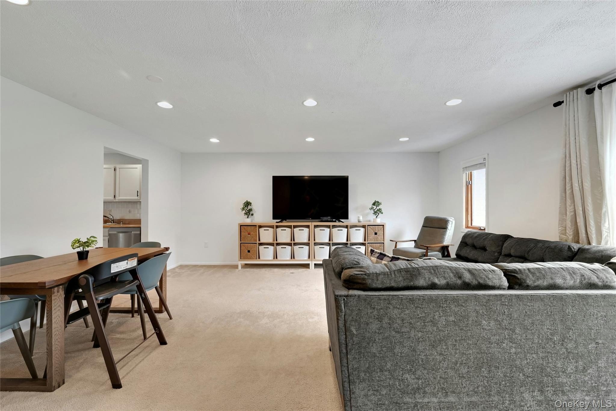 255 Heritage Lane – For Sale photo 12